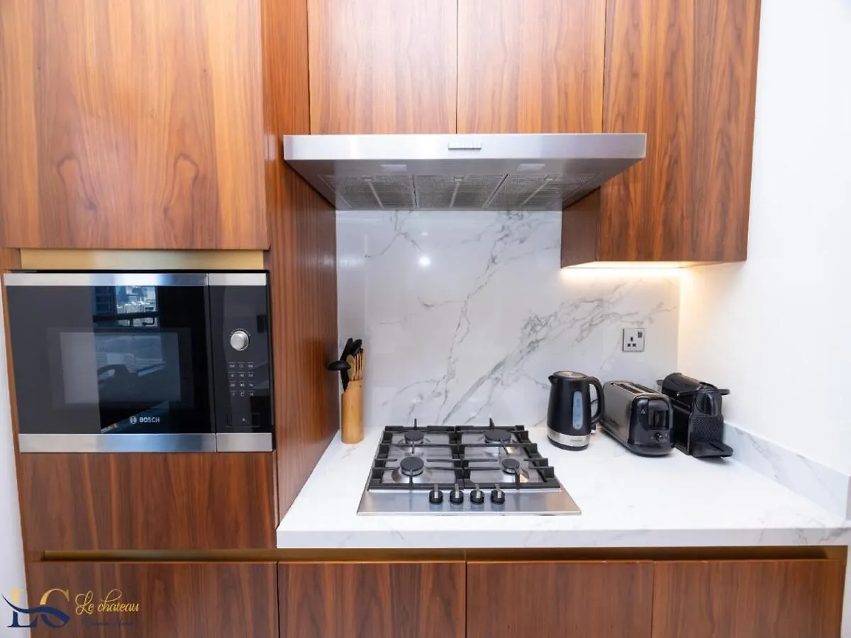 Apartment Luxury 1-Bedroom In Downtown'S Iconic Core Dubai United Arab Emirates